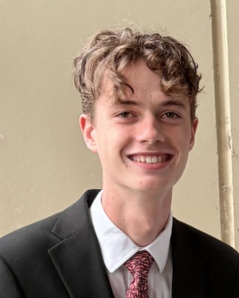 Hugo Baird, AchieveIt IB Maths and Physics tutor